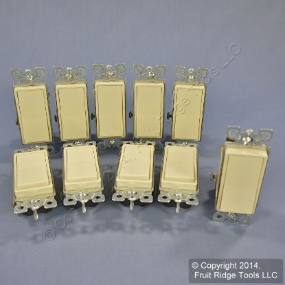 Picture of Light-Switch Decora-Style Ivory 3-Way
