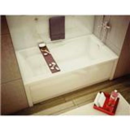 Picture of White Soaking Tub