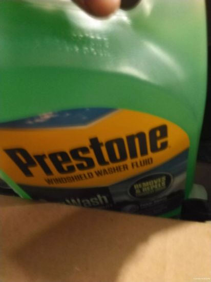 Picture of Bug-wash Windshield-washer-fluid 1-gallon